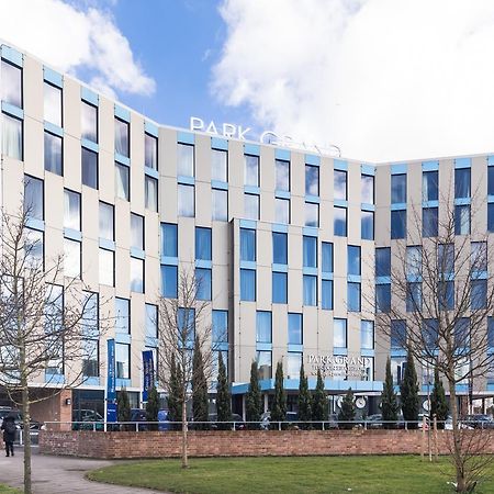 Hotel Park Grand Heathrow Hounslow Exterior foto